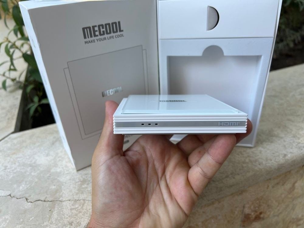 mecool-km2-deluxe-4k-techgear-review-4.jpg