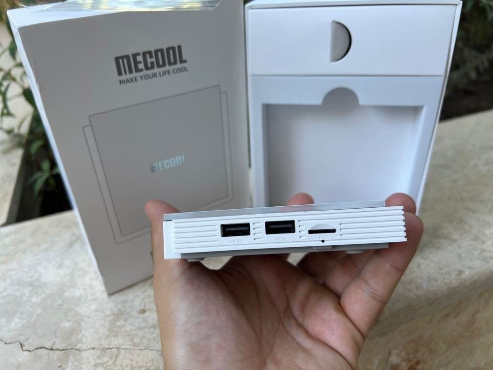 mecool-km2-deluxe-4k-techgear-review-5.jpg